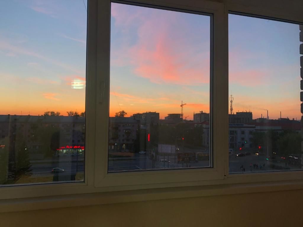 Апартаменты Apartment on Republic Square Усть-Каменогорск