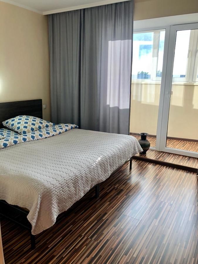 Апартаменты Apartment on Republic Square Усть-Каменогорск